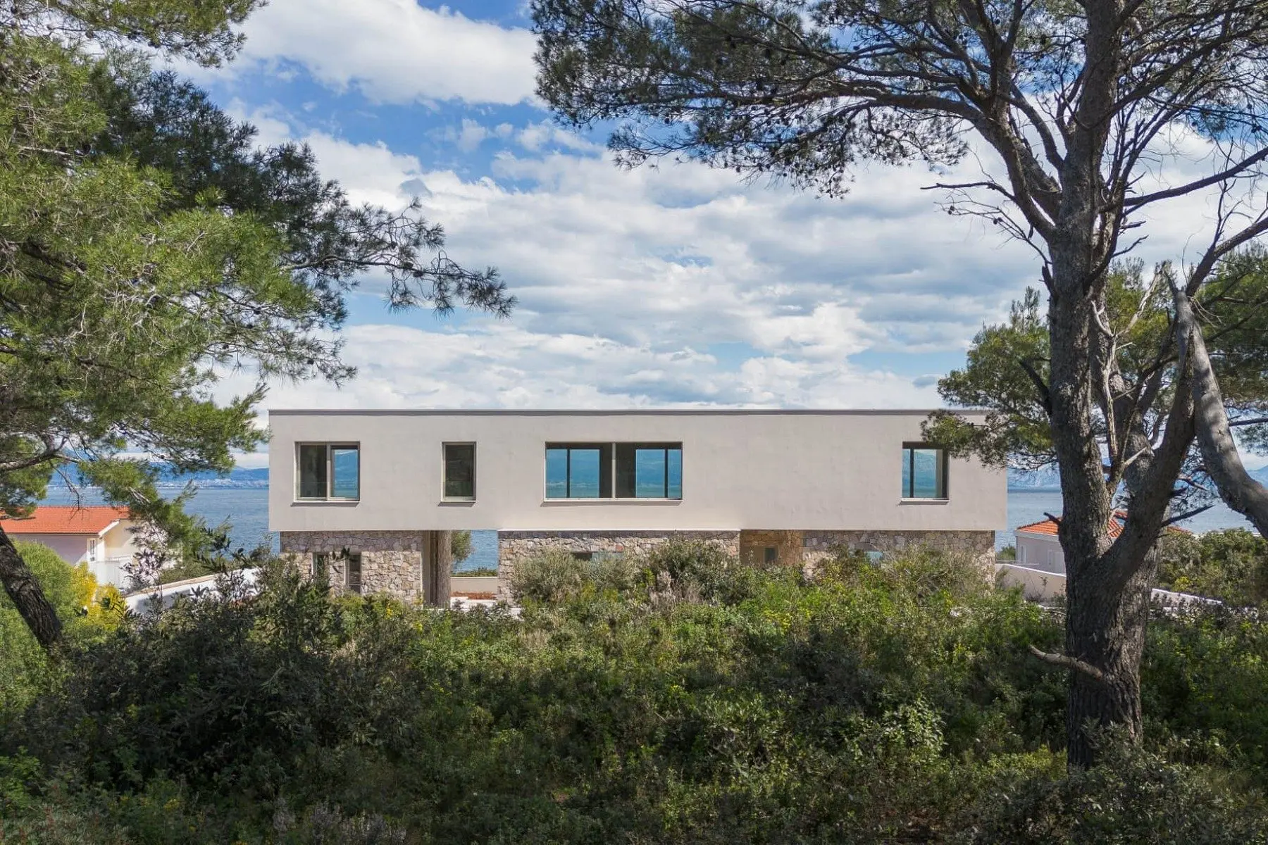 WhatsApp-Image-2026-04-15-at-08.49.4313 Villa Aurelis