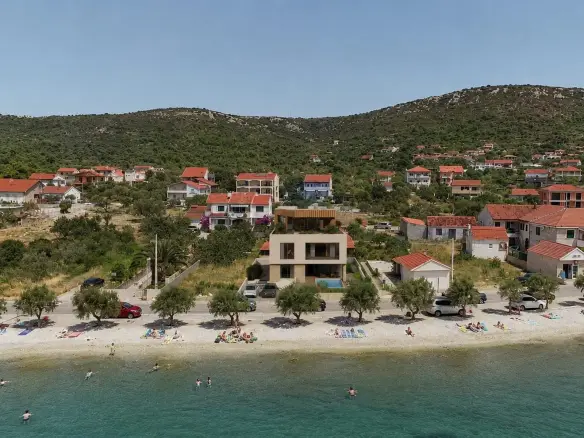 Seafront building land