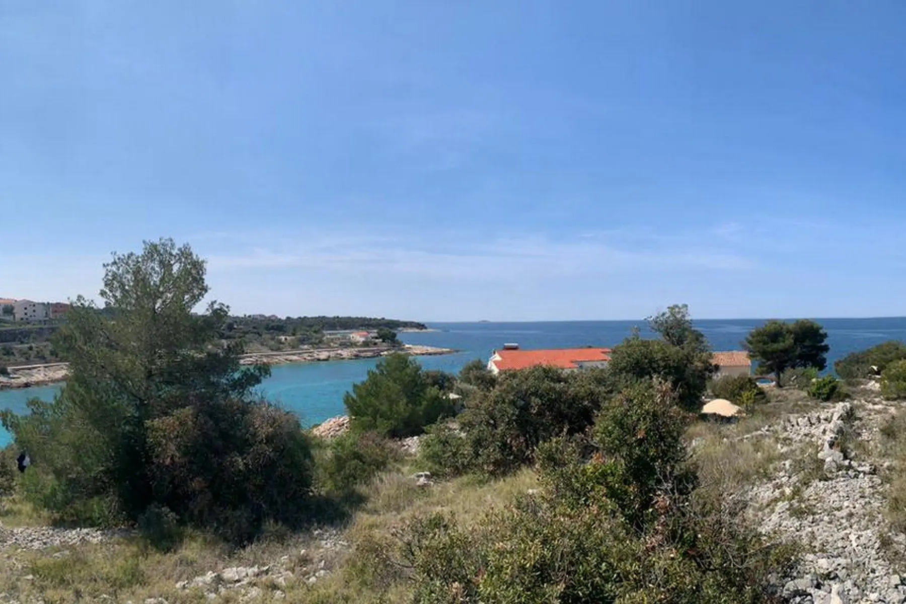 Seafront building land in Primošten