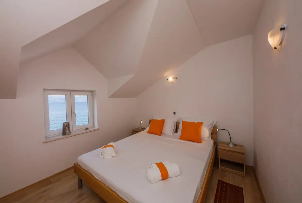 Villa Navis