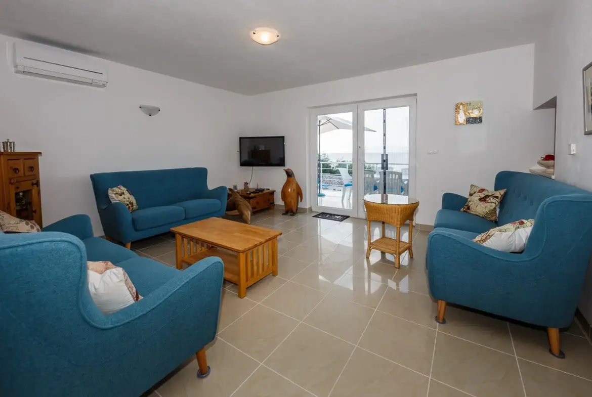 Villa Navis