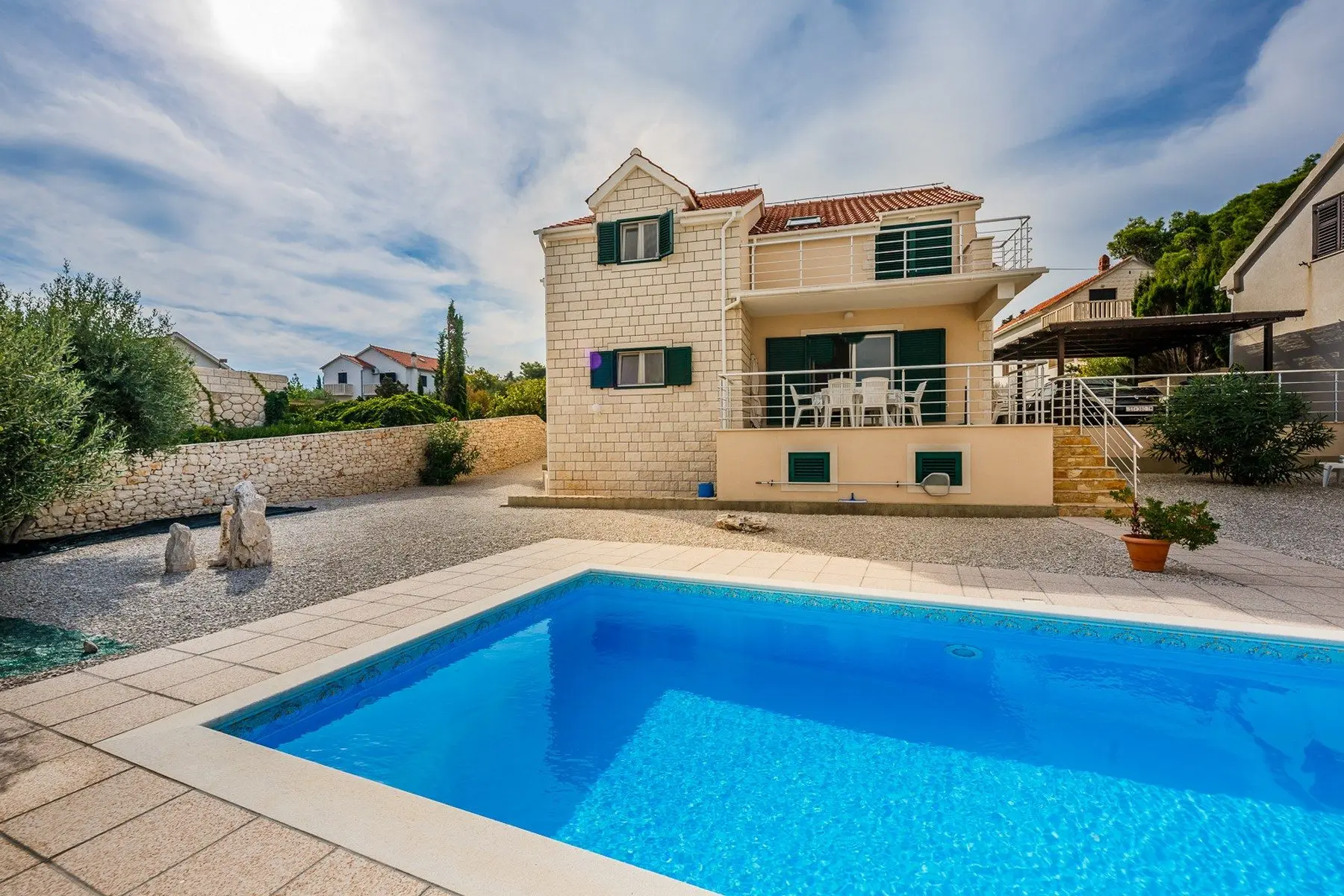 Villa Navis