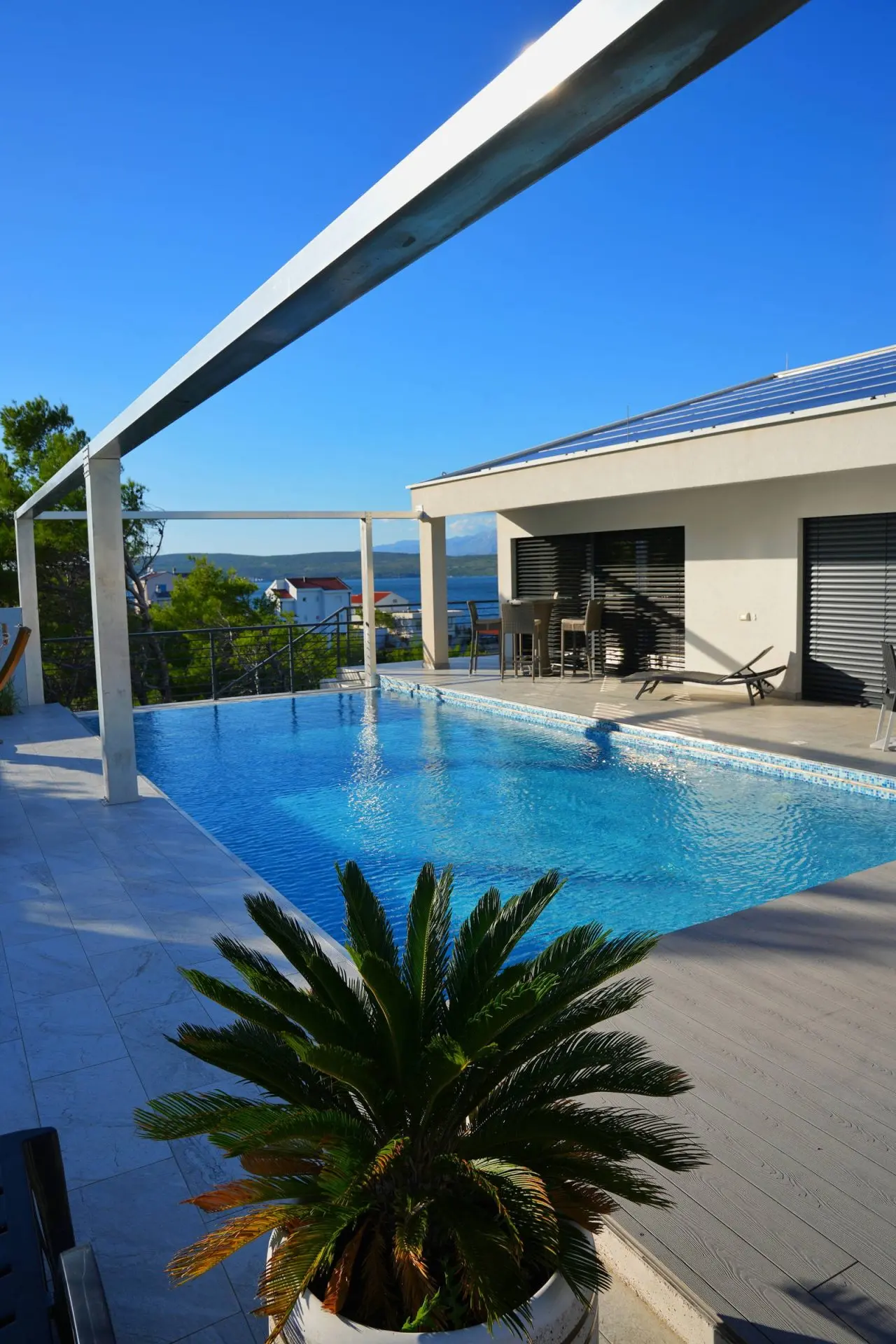 Villa Novigrad – Where Sea Meets Mountain Views
