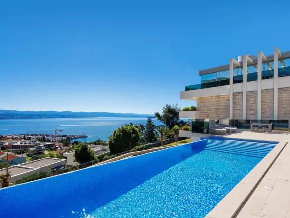 Spectacular luxury villa with infinity pool, indoor wellness and unobstructed sea views over Kvarner Bay