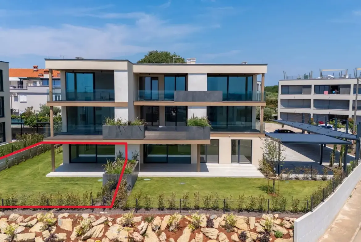Sustainable designer residence with pool & views over the Istrian countryside (No. 3)