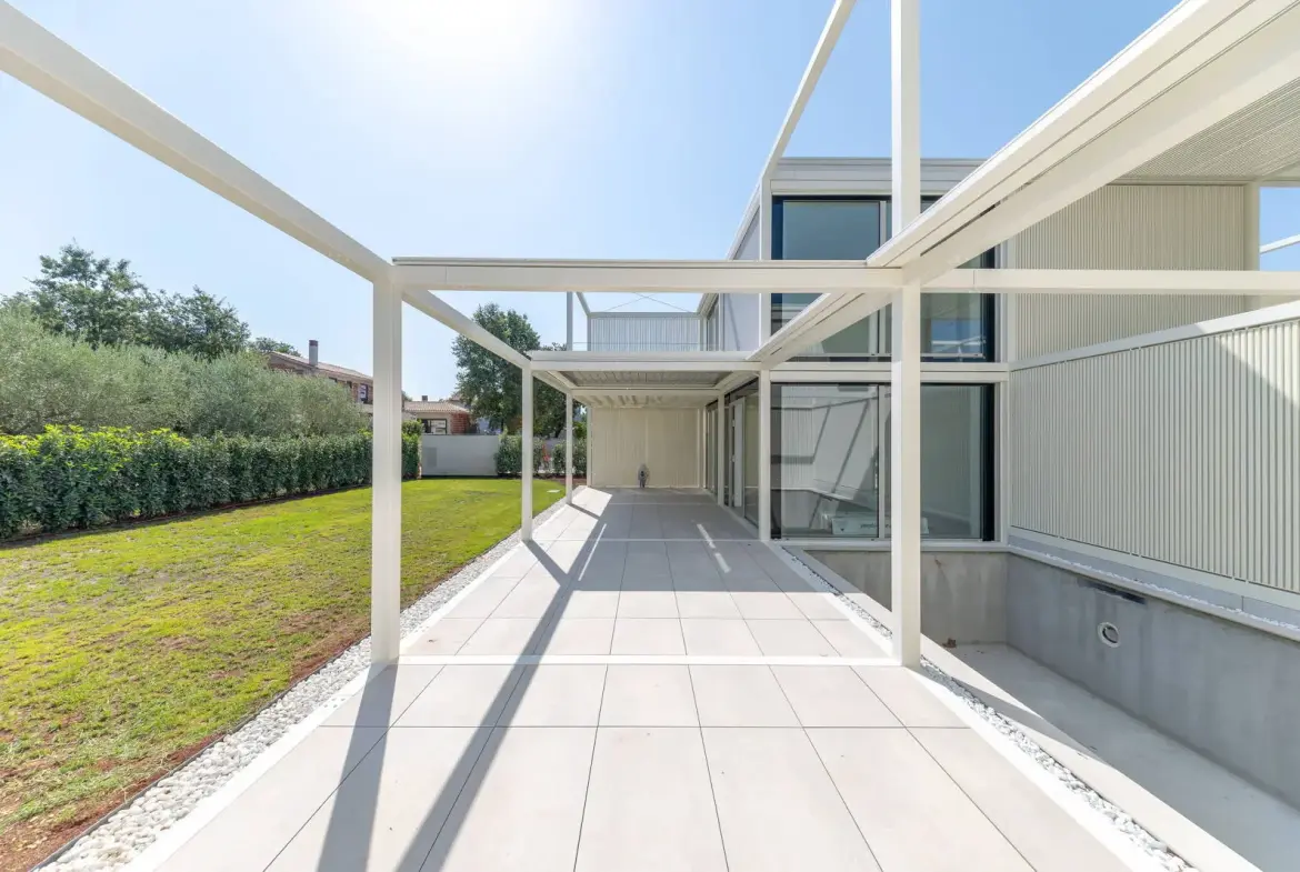 Sustainable designer residence with pool & views over the Istrian countryside (No. 3)