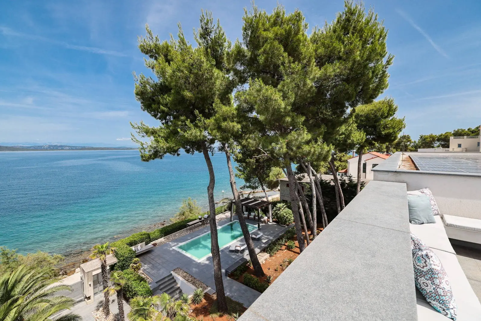 Villa SCORPIO – Luxurious Self-Sustainable Villa on the Adriatic Sea