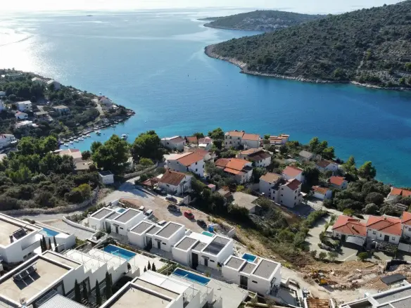 Seascape Residence