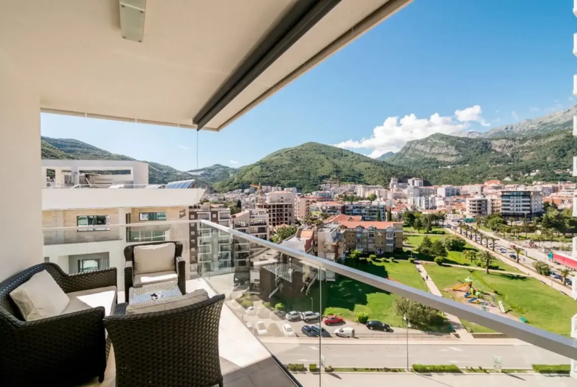 Apartment for Sale in Tre Canne Budva – Luxury Sea View Property