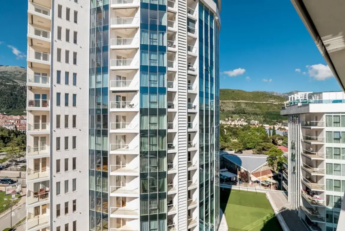 Apartment for Sale in Tre Canne Budva – Luxury Sea View Property
