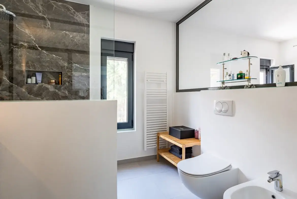 3-Bedroom Villa, 234 m² – Nikole Pašića, Mladenovac