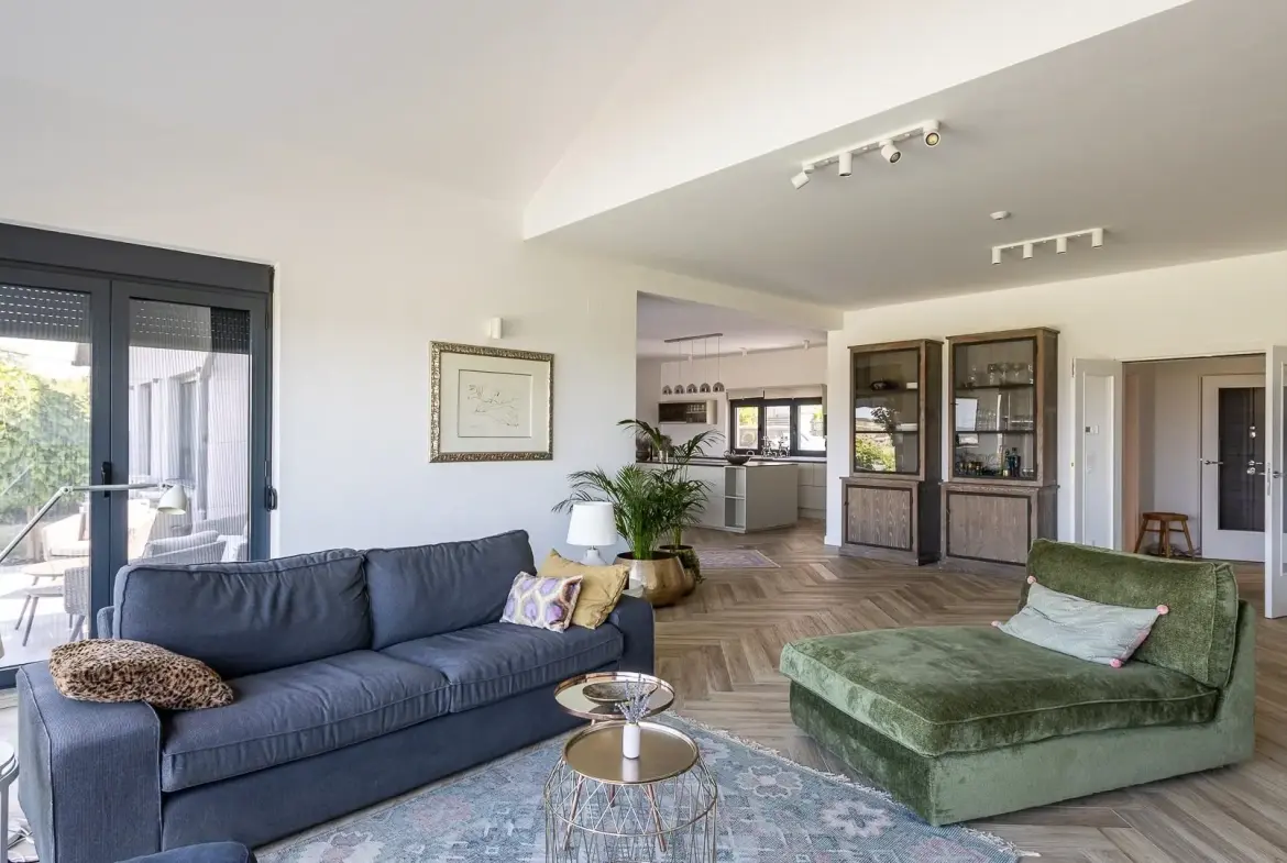 3-Bedroom Villa, 234 m² – Nikole Pašića, Mladenovac