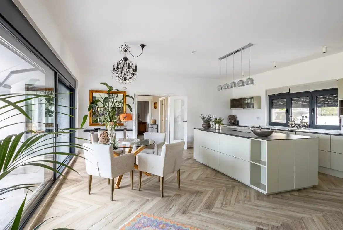 3-Bedroom Villa, 234 m² – Nikole Pašića, Mladenovac