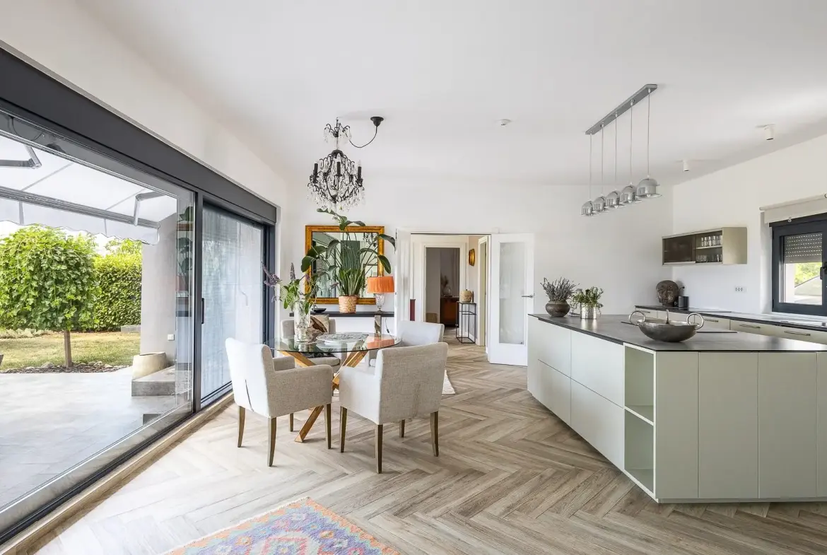 3-Bedroom Villa, 234 m² – Nikole Pašića, Mladenovac
