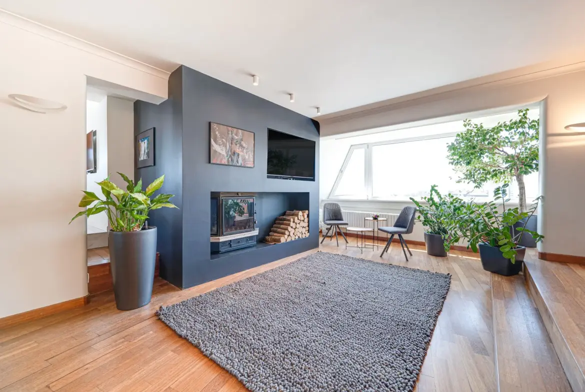Remarkable multi-bedroom penthouse with panoramic views in Lozenets