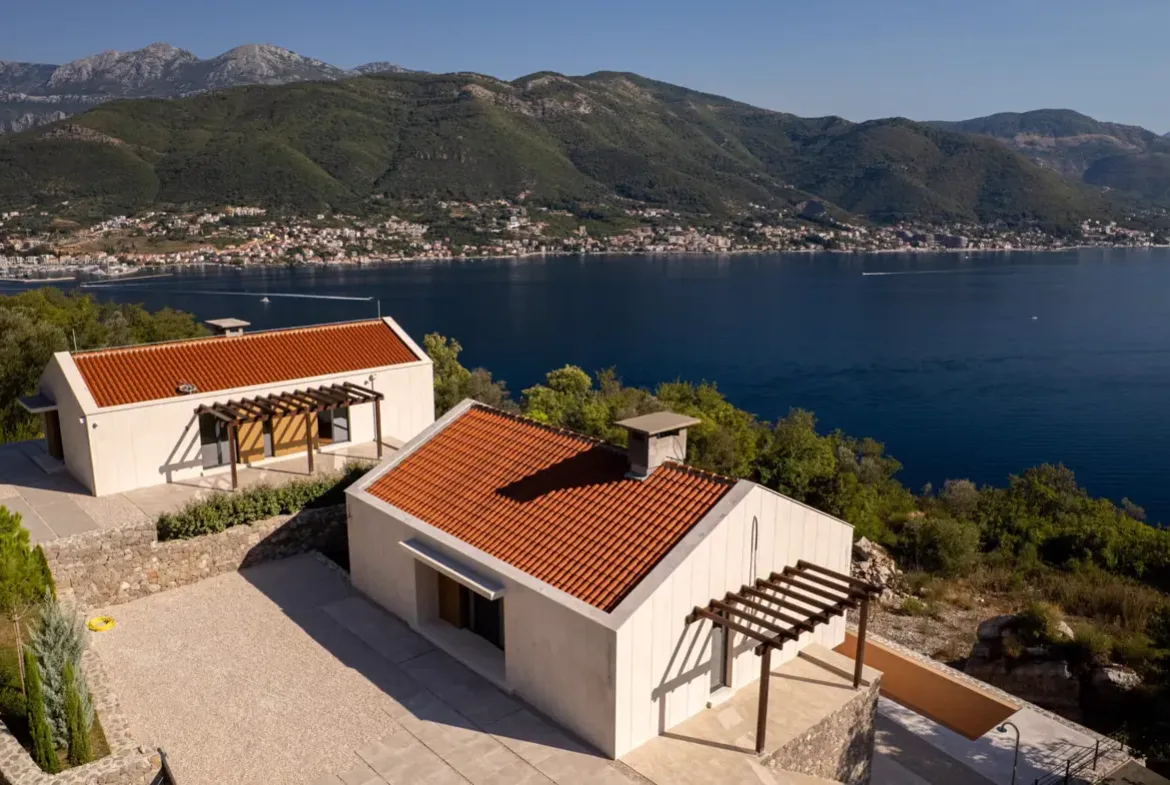 Two modern villas with panoramic sea views, Zabrdje, Herceg Novi