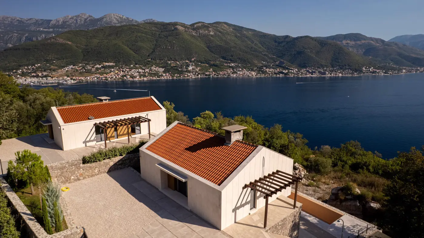 01-12 Two modern villas with panoramic sea views, Zabrdje, Herceg Novi