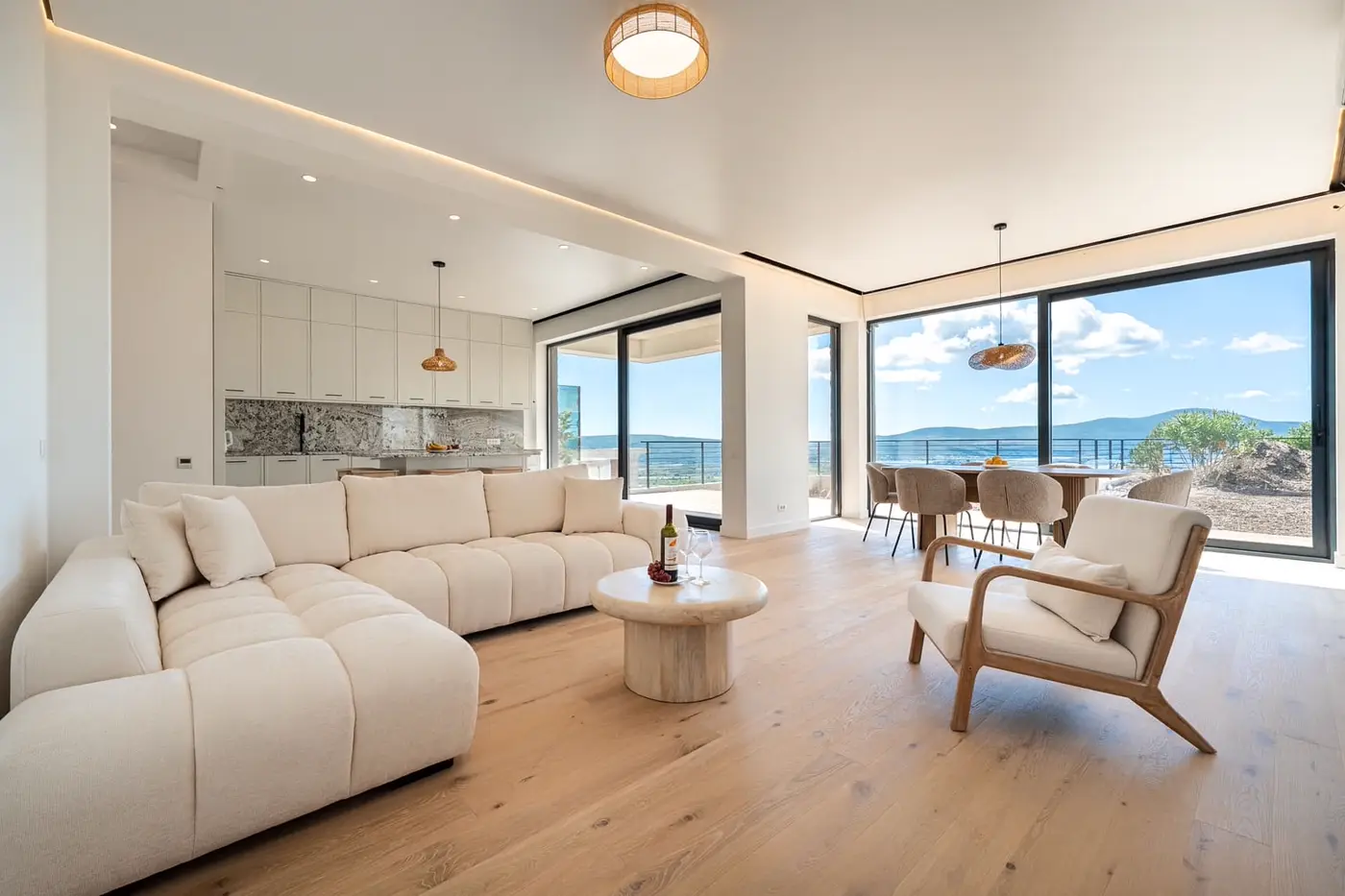 01-14 Four-bedroom luxury family villa, Kavač, Kotor
