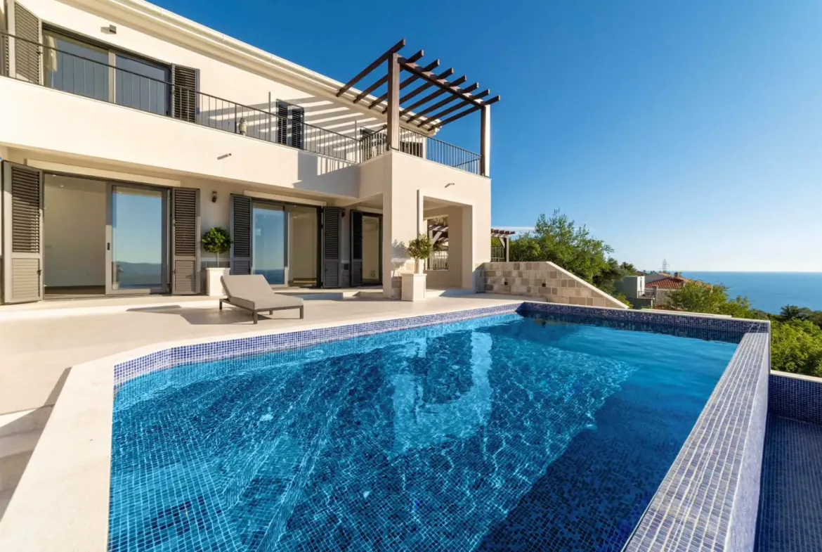 New villa with 4 bedrooms and panoramic sea view, Blizikuće, Budva