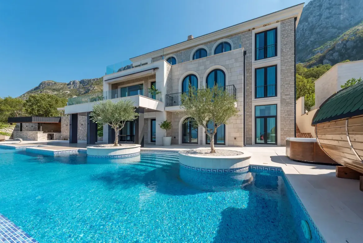 Luxury villa with open sea view, Blizikuce, Budva