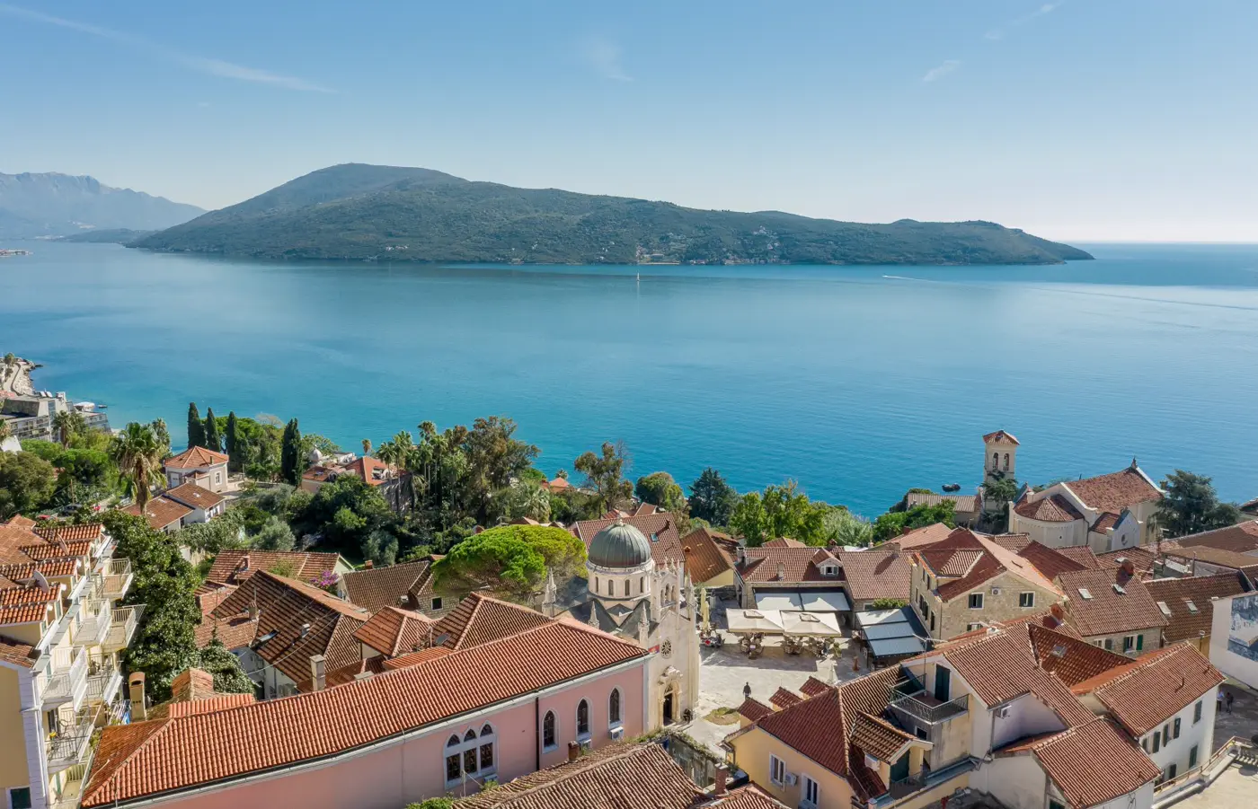 Stone house with two commercial buildings, Trg Belavista, Herceg Novi