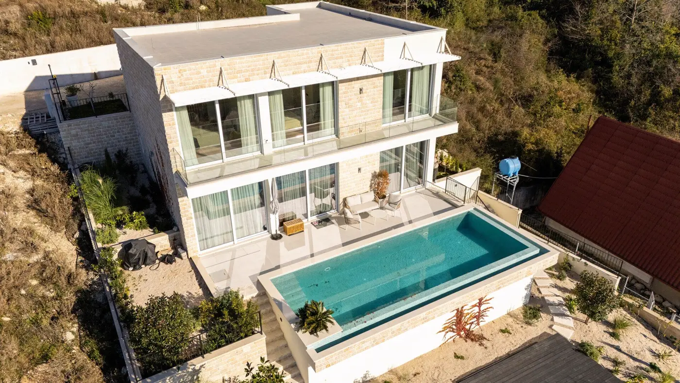 Modern four-room villa with pool and panoramic sea view, Podi, Herceg Novi