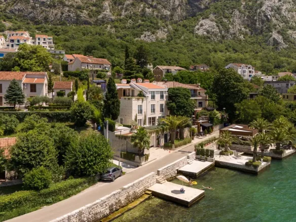 Villa Oasis, Dobrota, Kotor
