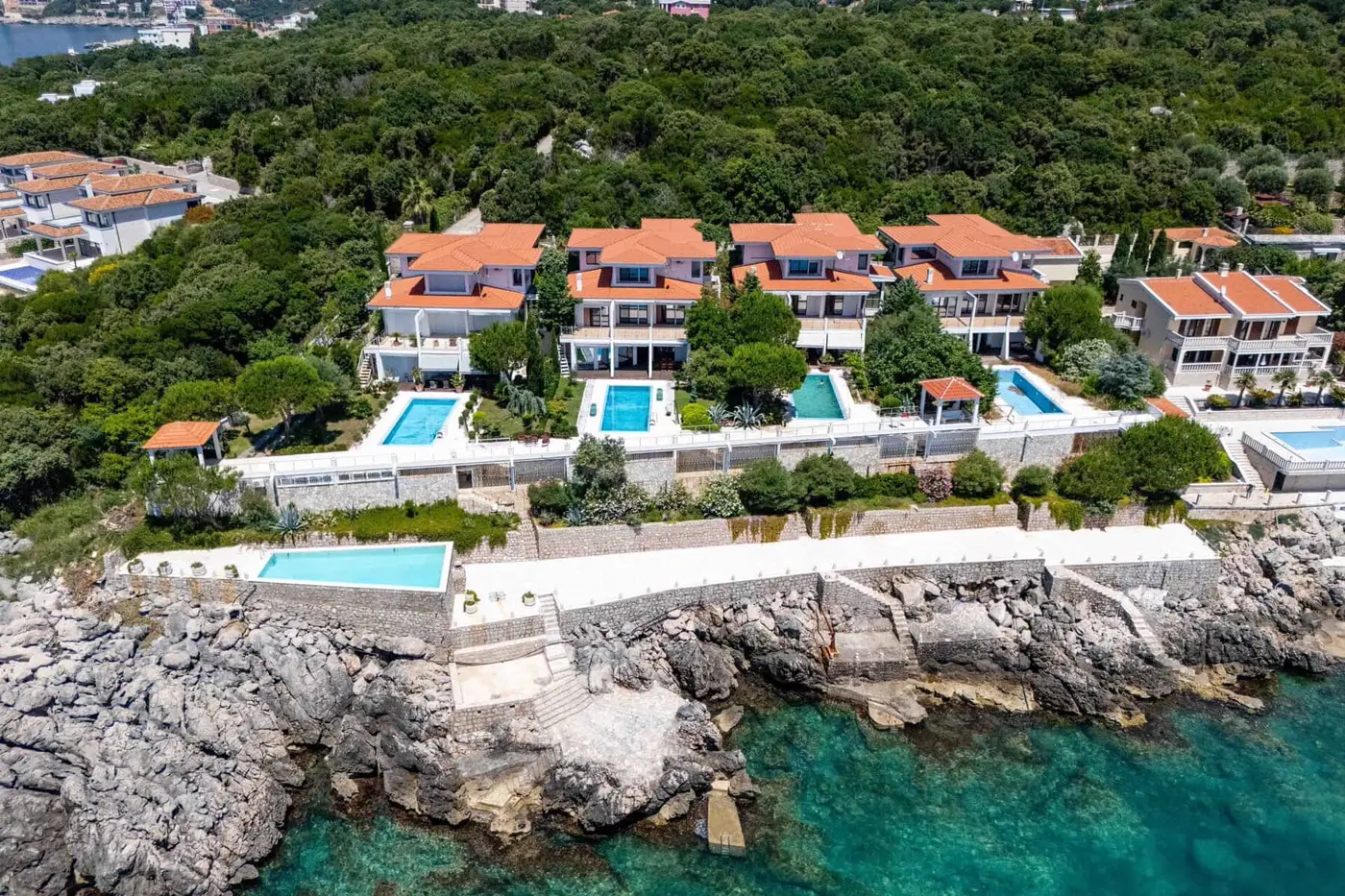 Beachfront villa with a private pool, Utjeha, Bar