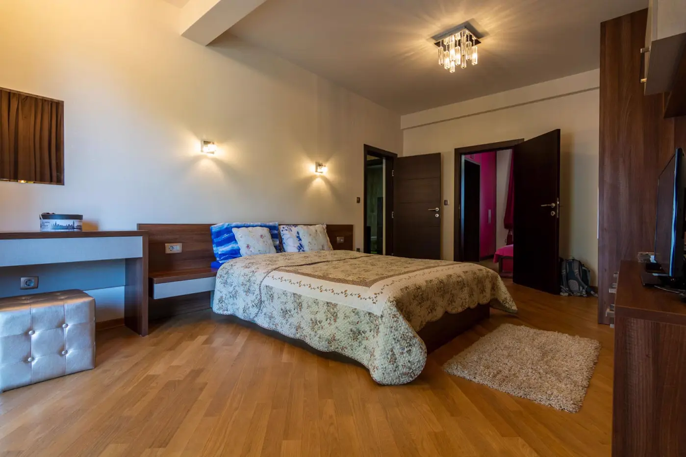 02-105 Modern villa with pool and partial sea view, Bonići, Tivat