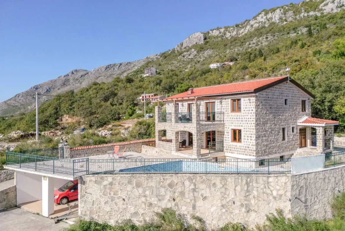 Authentic stone villa with panoramic sea view, Petrovac, Budva