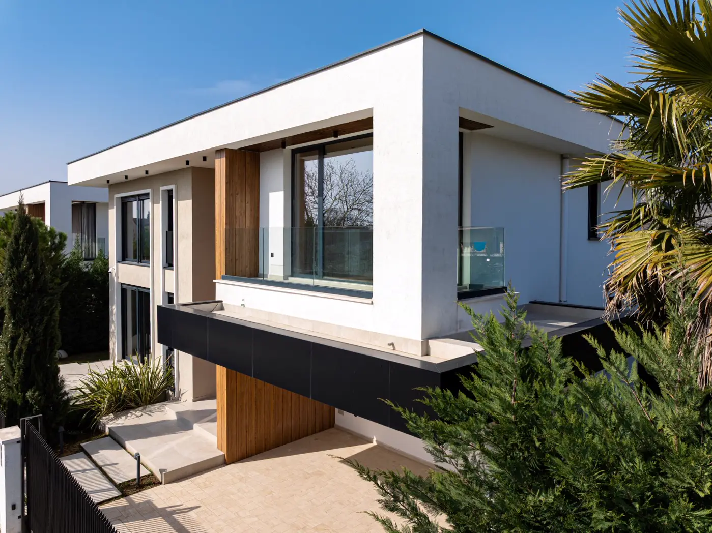Four-bedroom modern villa, Gornja Gorica, Podgorica