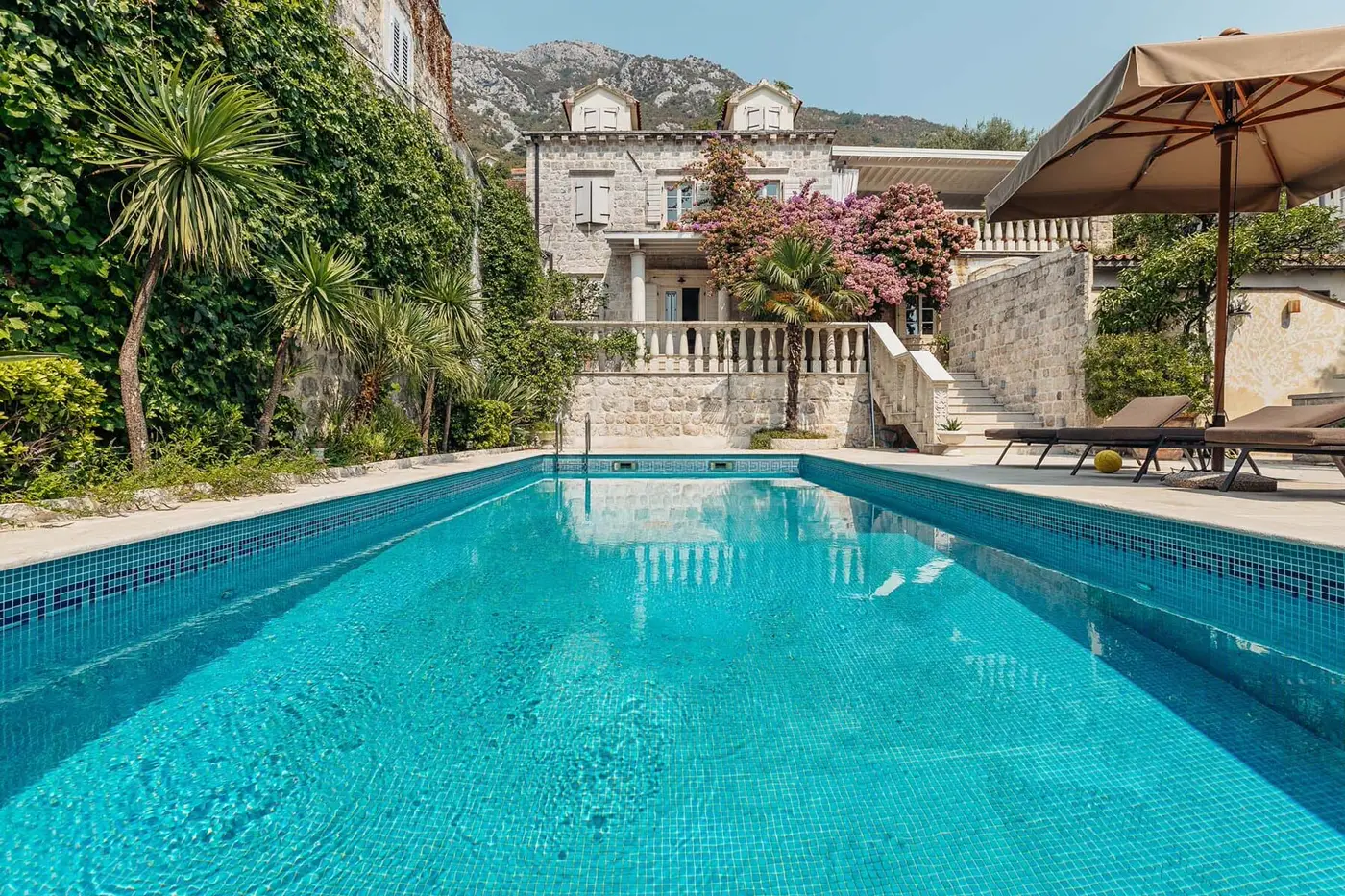 Unique stone villa in the classic Mediterranean style Perast, Kotor