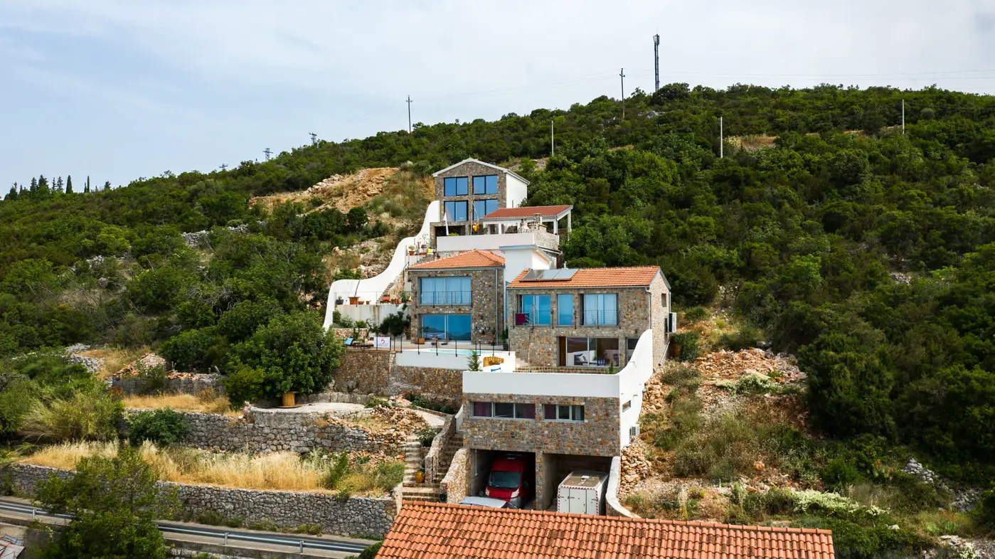 Estate of three villas with swimming pool, Klinci, Herceg Novi