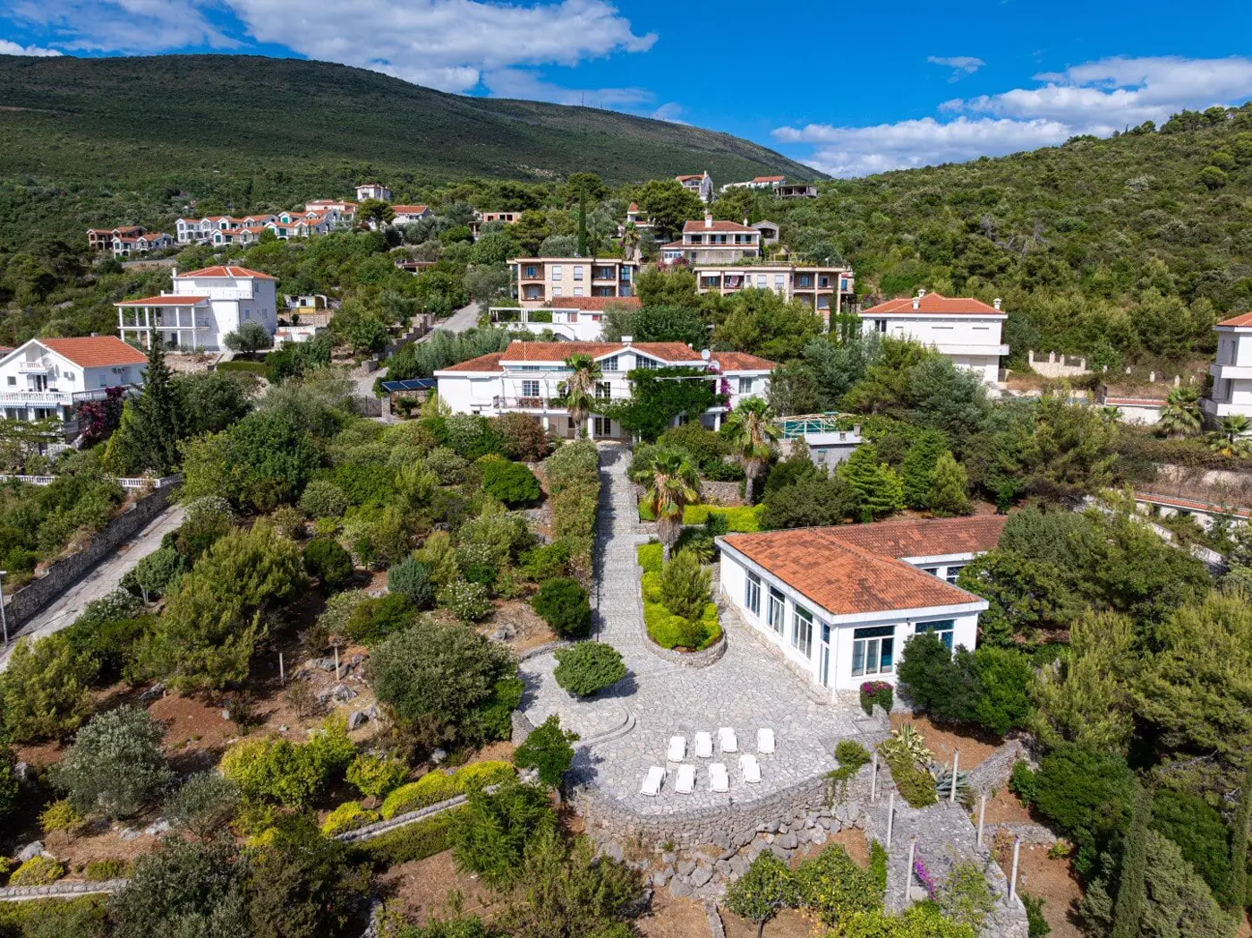 02-44 Villa with panoramic sea view on a large property, Žanjice, Herceg Novi