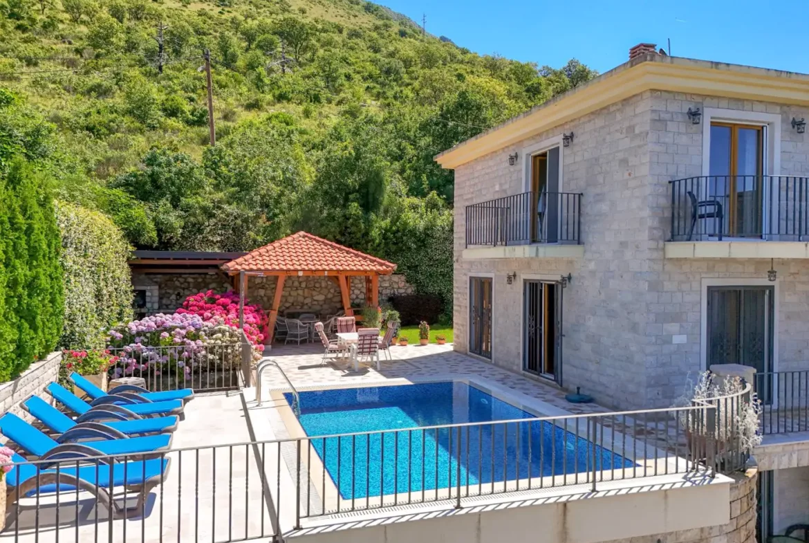 Stone villa with pool and open sea view, Reževići, Budva