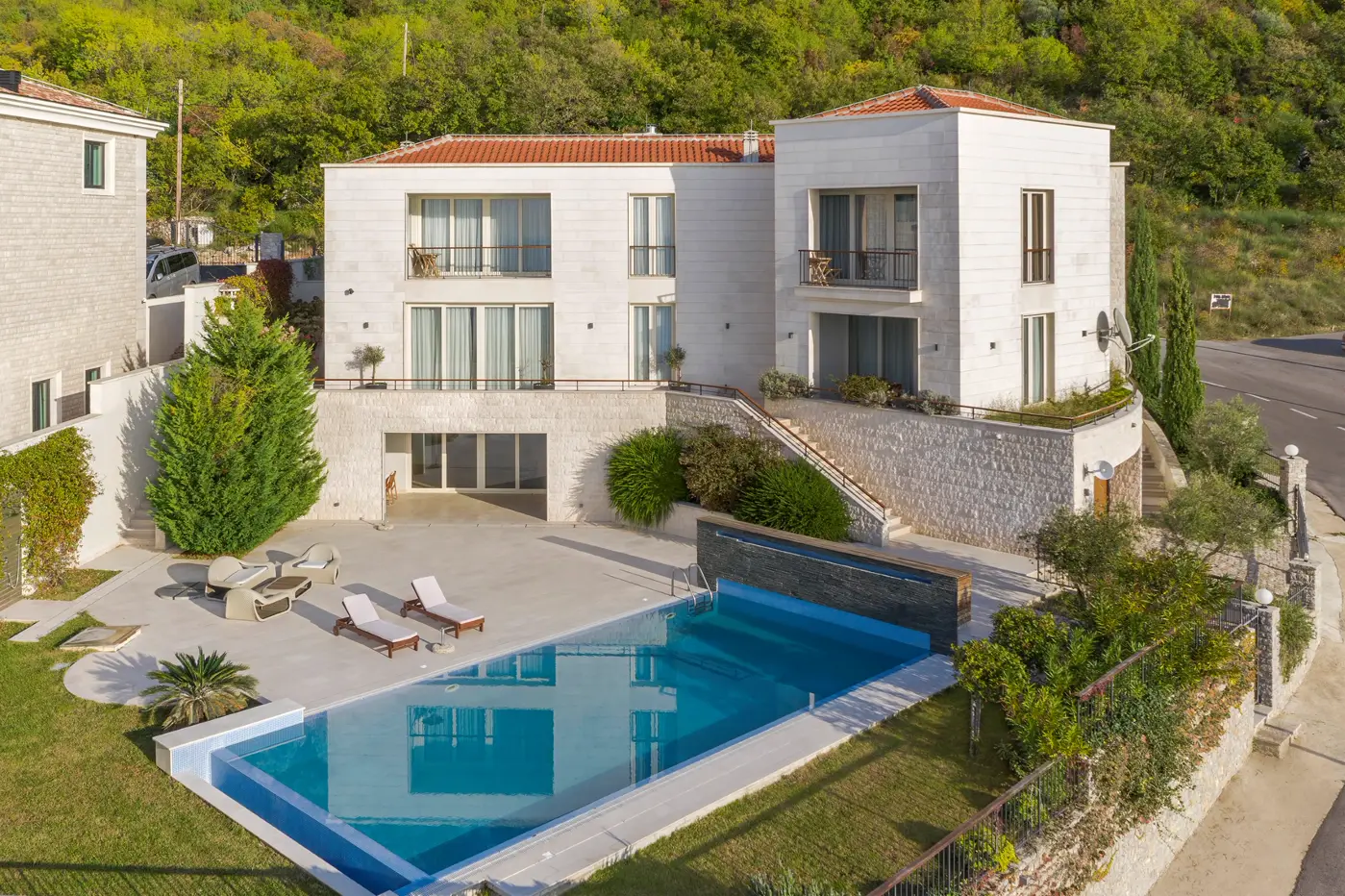 Villa with 4 bedrooms, swimming pool and open sea view, Blizikuce, Budva