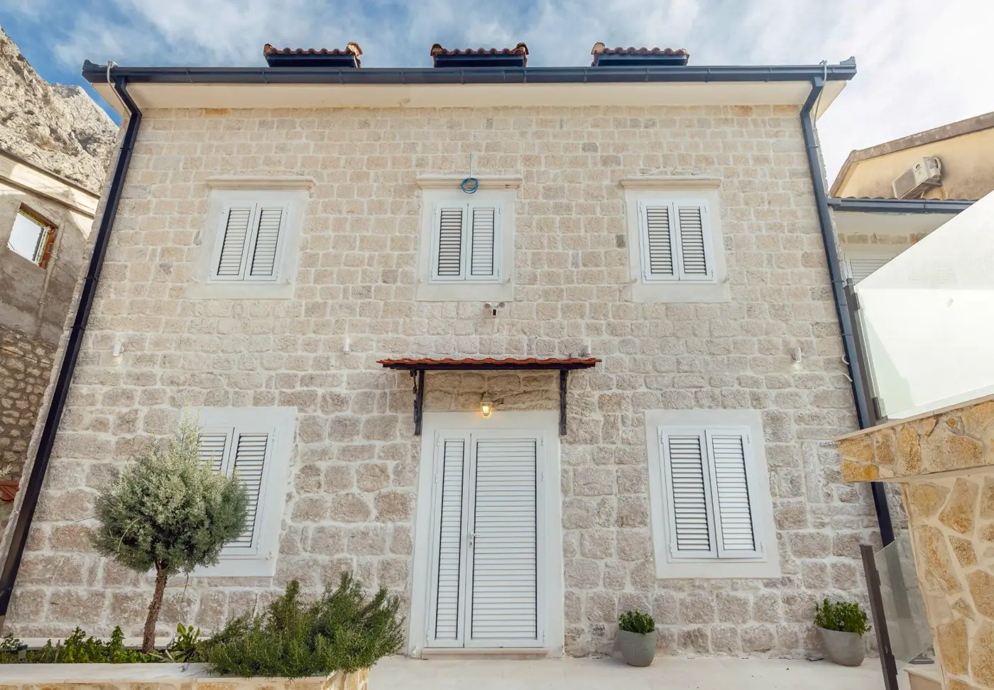 Reconstructed stone villa on the first line to the sea in Ljutoja, Kotor