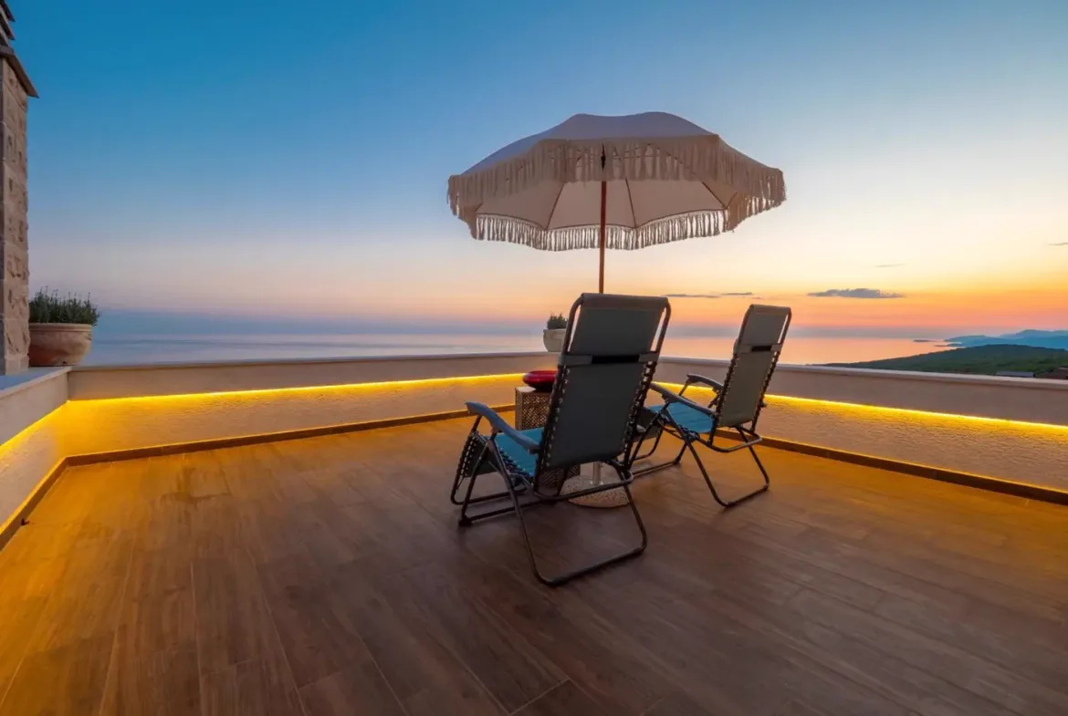Authentic villa with pool and panoramic sea view, Zagora, Kotor