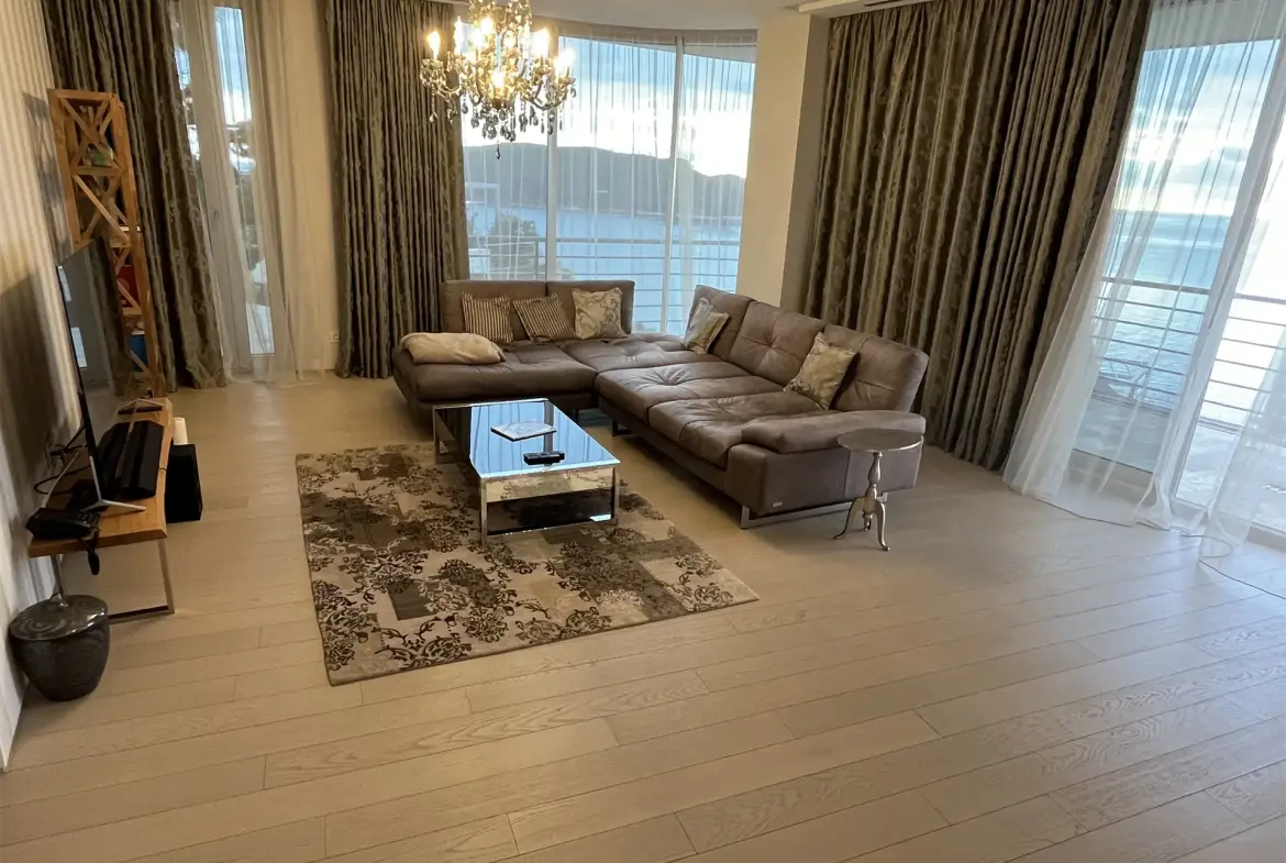 Two bedrooms apartment at Dukley Gardens