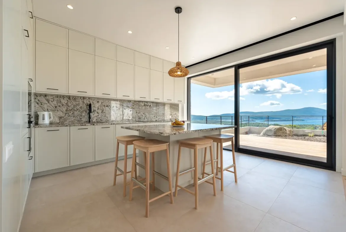 Four-bedroom luxury family villa, Kavač, Kotor