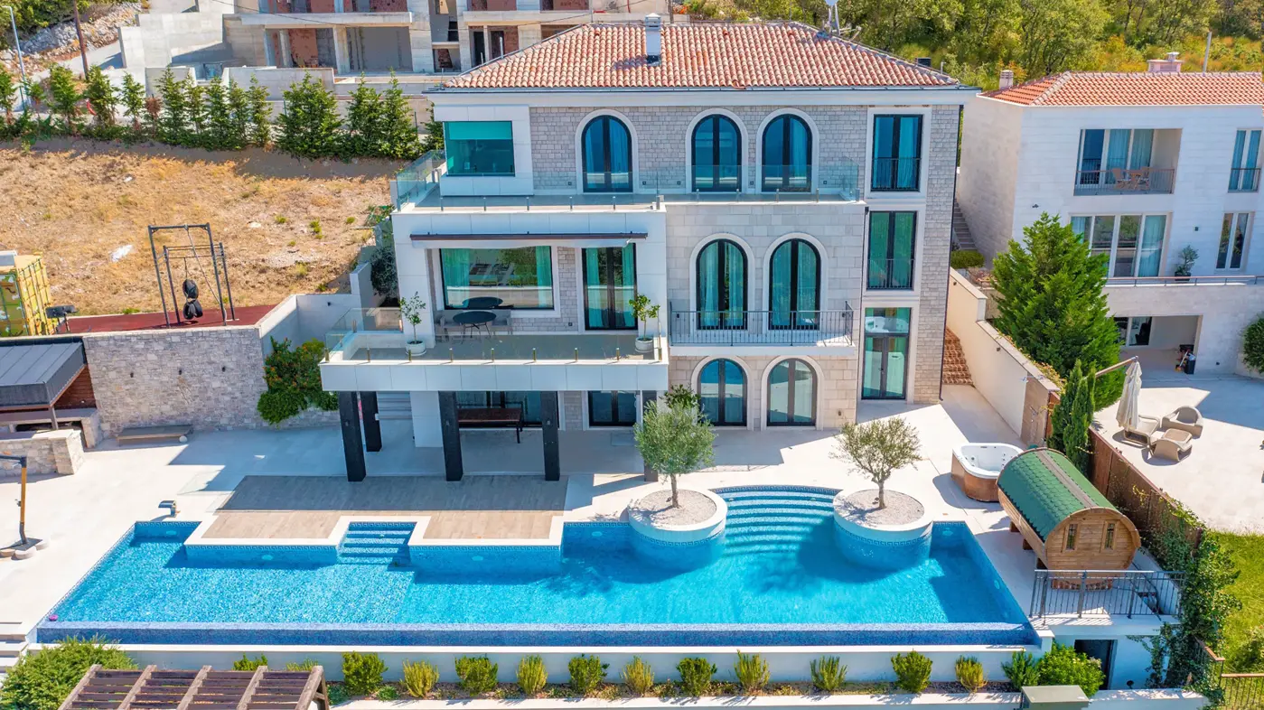Luxury villa with open sea view, Blizikuce, Budva