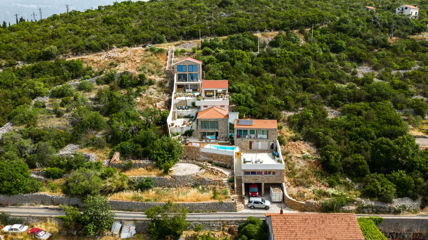Estate of three villas with swimming pool, Klinci, Herceg Novi