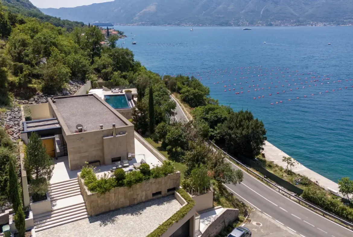 Villa Mandragora, Kotor