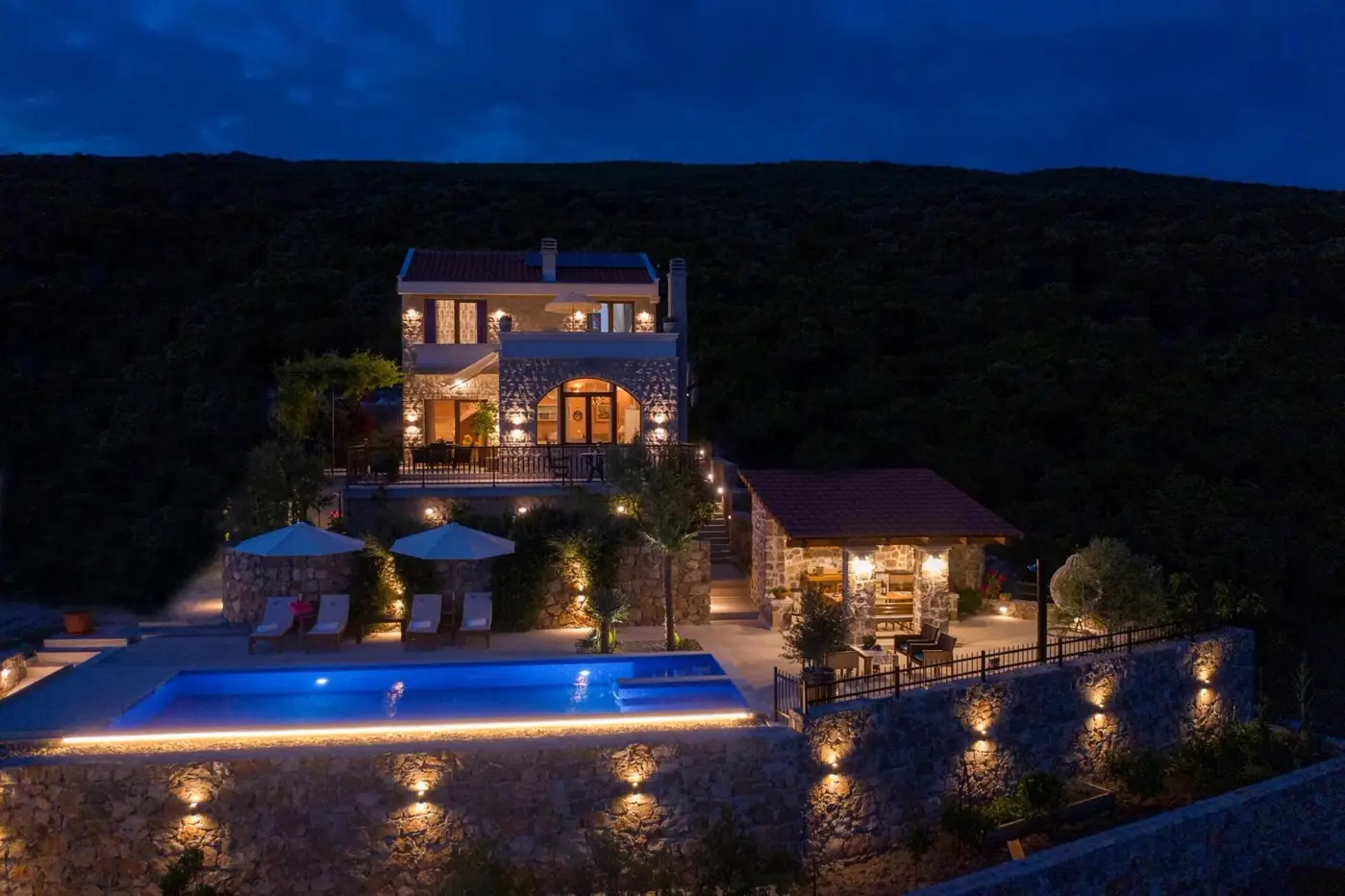 Authentic villa with pool and panoramic sea view, Zagora, Kotor