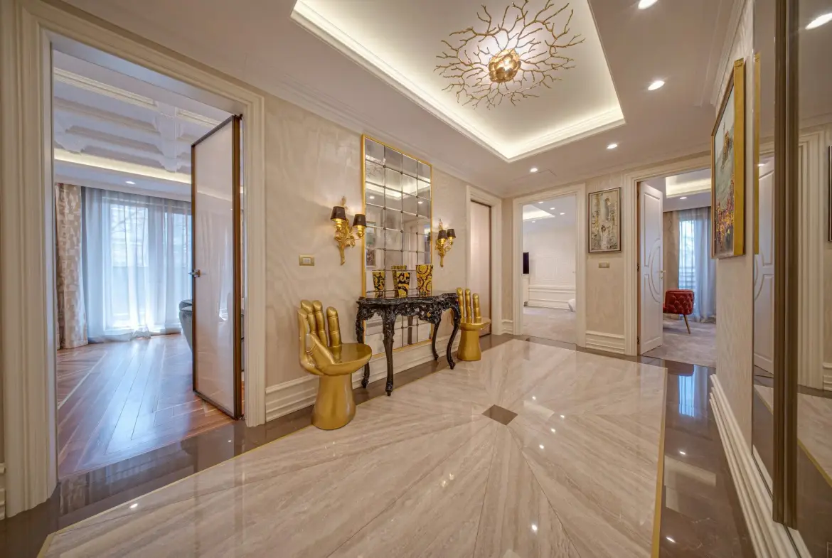 Impressive apartment with a top location in one of the most preferred neighborhoods of the capital, Iztok