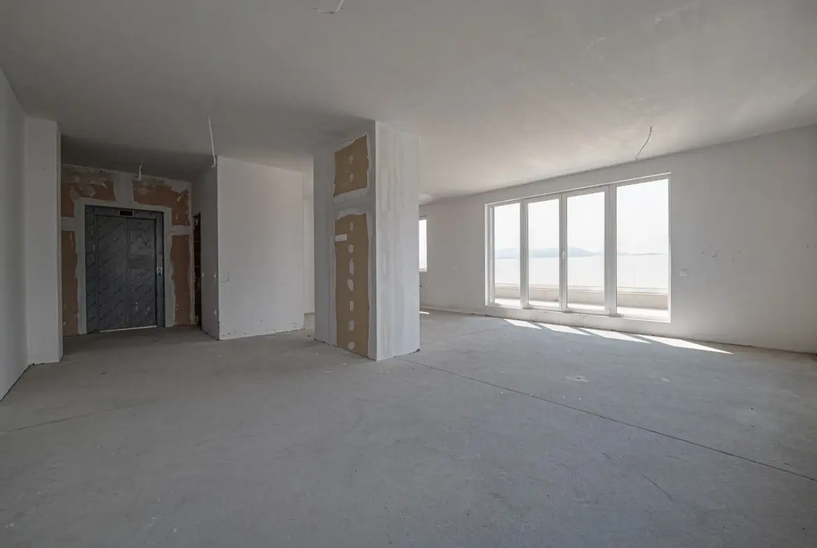 Penthouse in a new residential building with Act 16 in Mladost 4 for sale