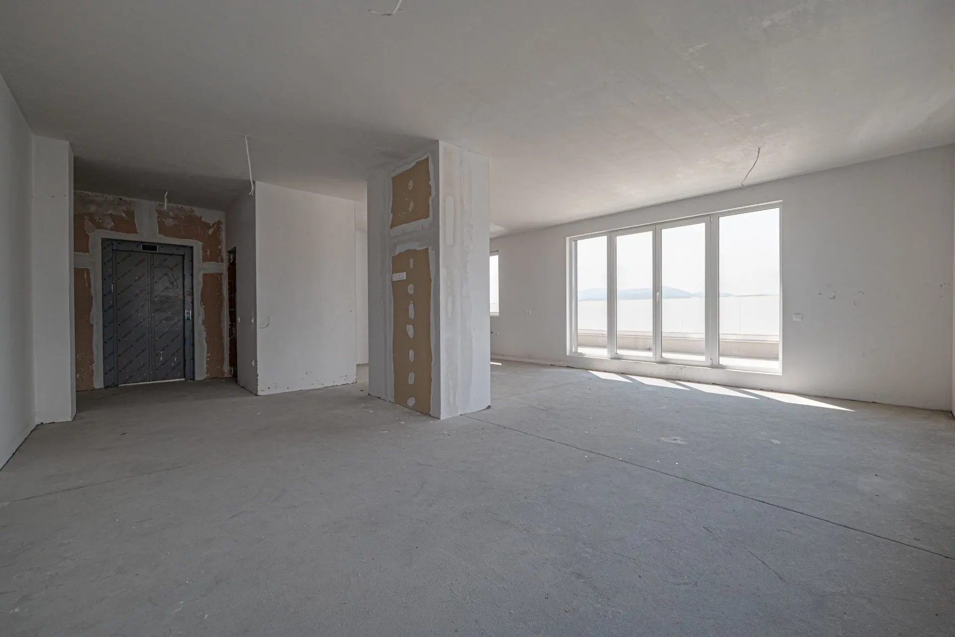 Penthouse in a new residential building with Act 16 in Mladost 4 for sale