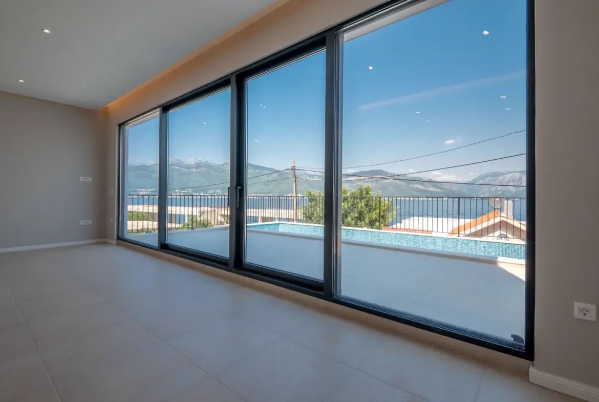 Newly built villa with pool and sea view, Krašići, Tivat
