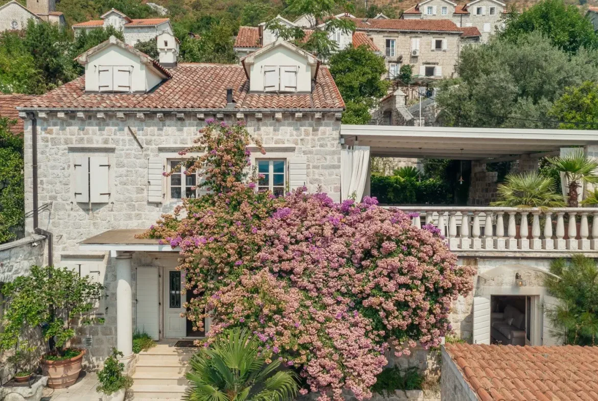 Unique stone villa in the classic Mediterranean style Perast, Kotor