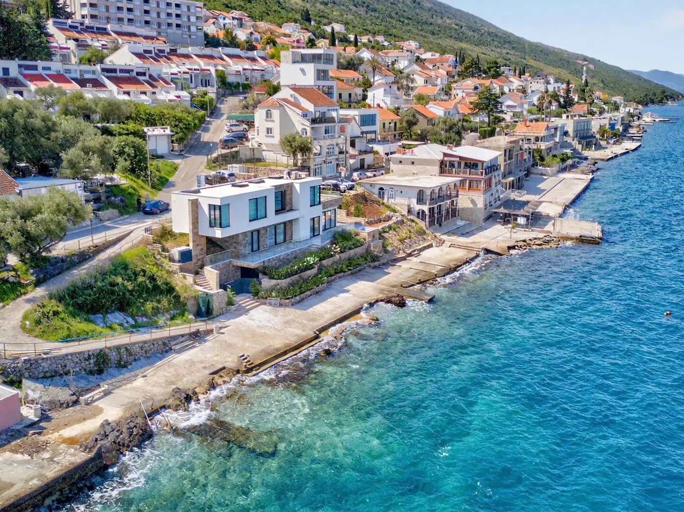 First-line seaside villa, Krašići